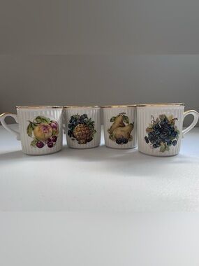 Vintage Coffee / Tea Cups Vintage Mug Set - Czechoslovakia Porcelain